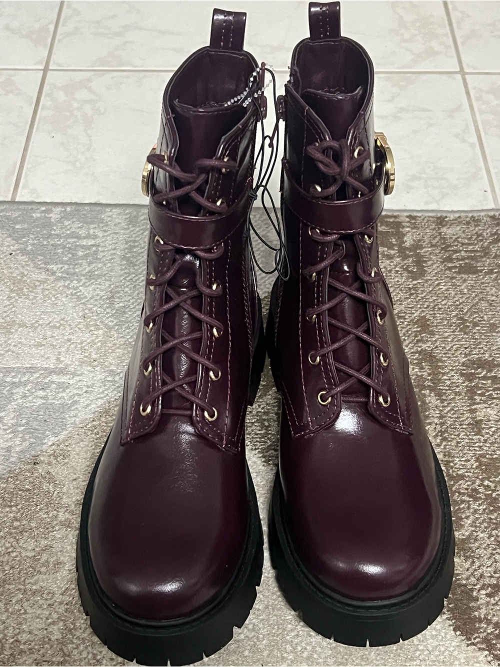 Soda Women Combat Platform Block Lug Sole Boots Vino Wine Burgundy